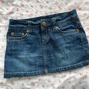 Y2K mini skirt